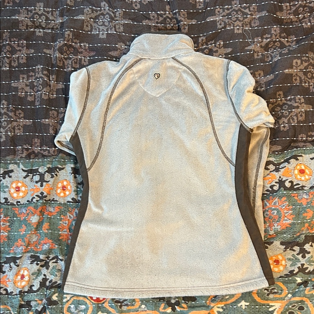 Kuhl Women's cream and Brown Fleece Jacket Size Medium - Picture 2 of 6